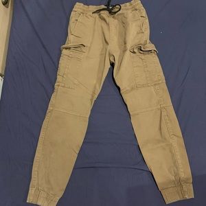Hollister cargo joggers